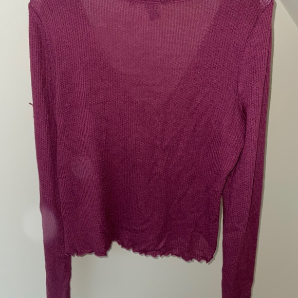 Maroon Button-Up Top - Picture 4 of 4